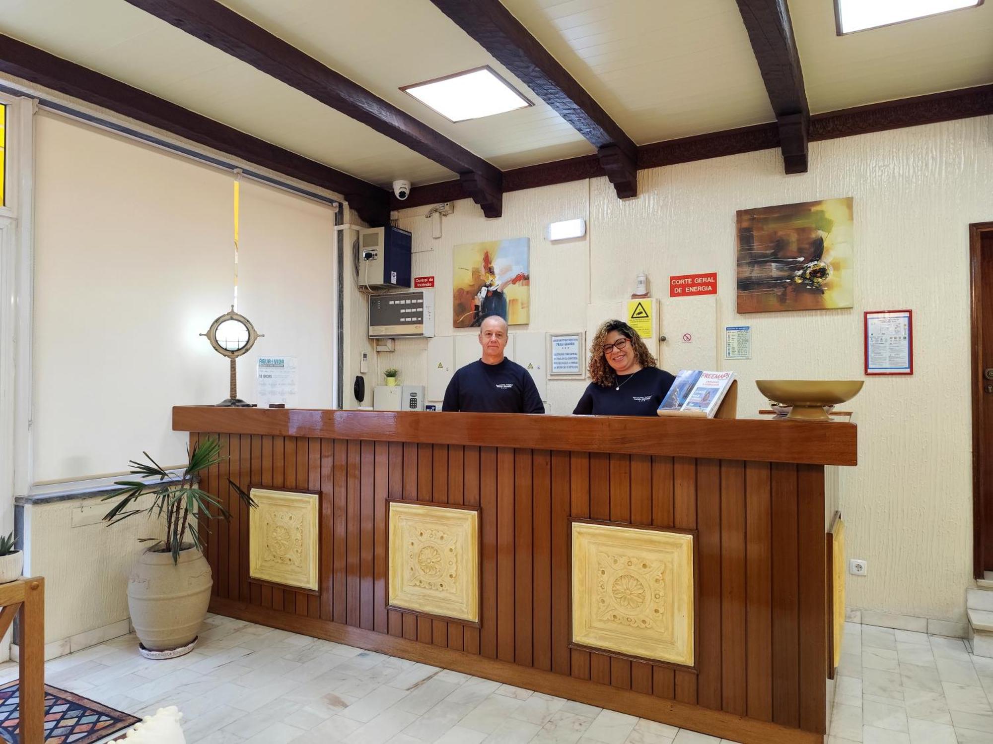 Apartamentos Turisticos Praia Grande Ferragudo  Luaran gambar