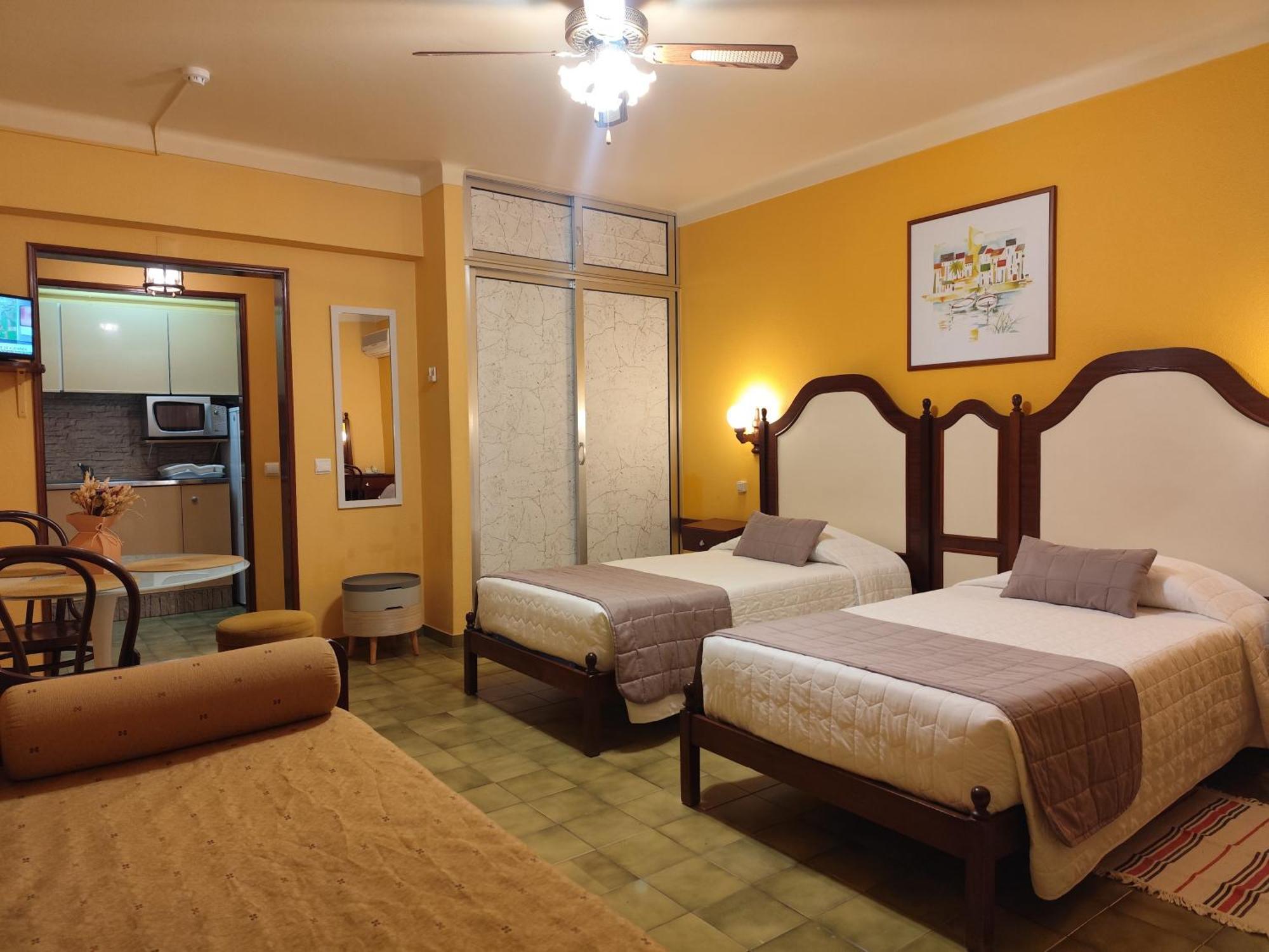 Apartamentos Turisticos Praia Grande Ferragudo  Luaran gambar