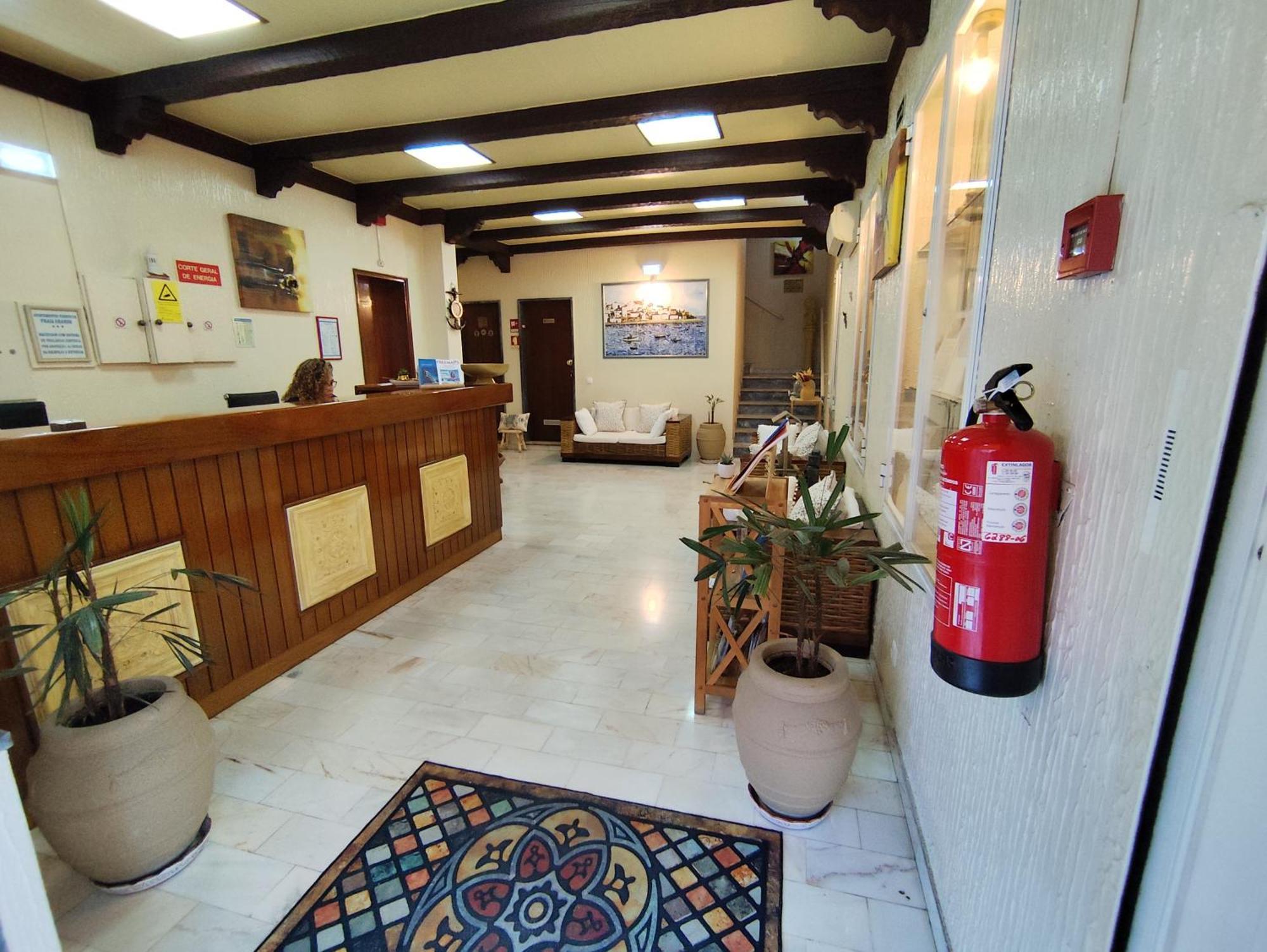 Apartamentos Turisticos Praia Grande Ferragudo  Luaran gambar