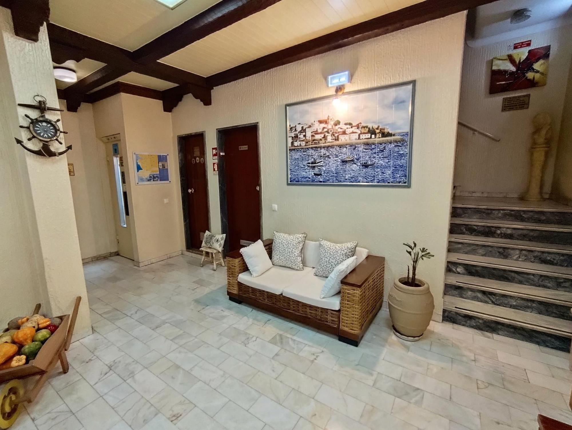 Apartamentos Turisticos Praia Grande Ferragudo  Luaran gambar