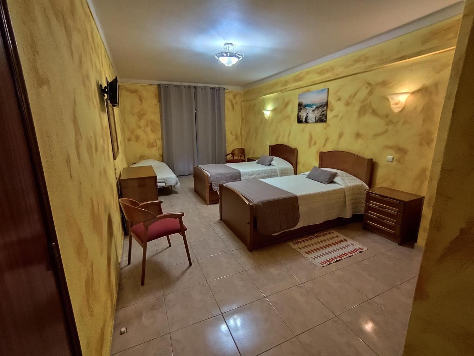 Apartamentos Turisticos Praia Grande Ferragudo  Luaran gambar