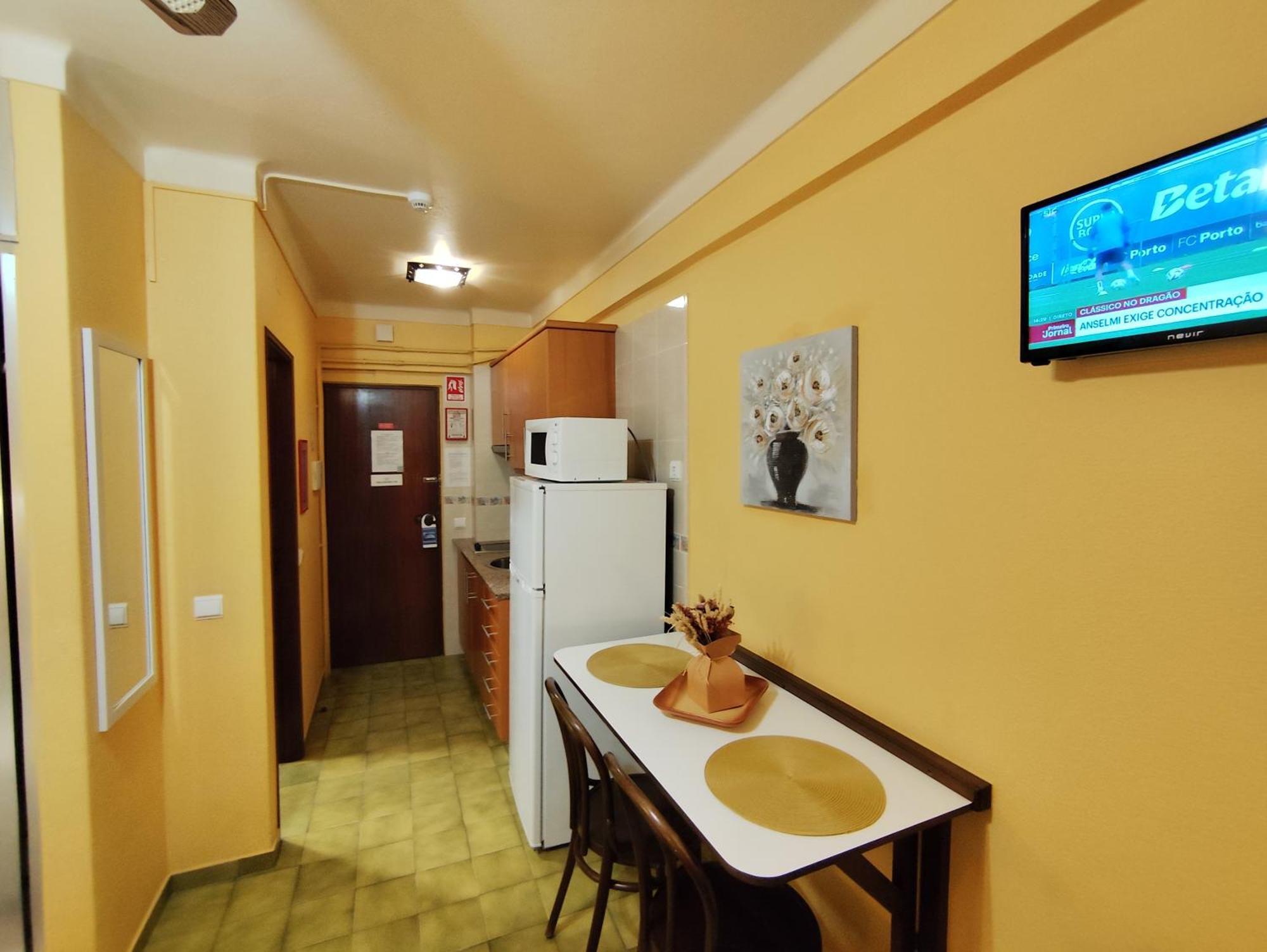 Apartamentos Turisticos Praia Grande Ferragudo  Luaran gambar